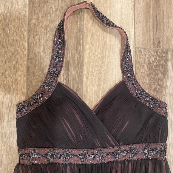 JS Boutique floor length gown - Picture 2 of 5